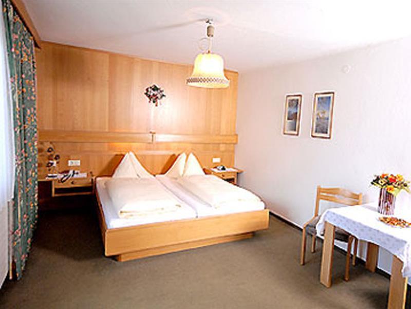 Hotel Alpina Σάαλμπαχ-Χίντεργκλεμ Εξωτερικό φωτογραφία